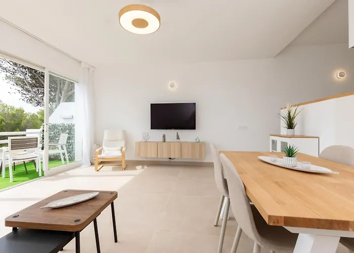 Moderno Totalmente Reformado Con Vistas Al Mar * Es Mercadal